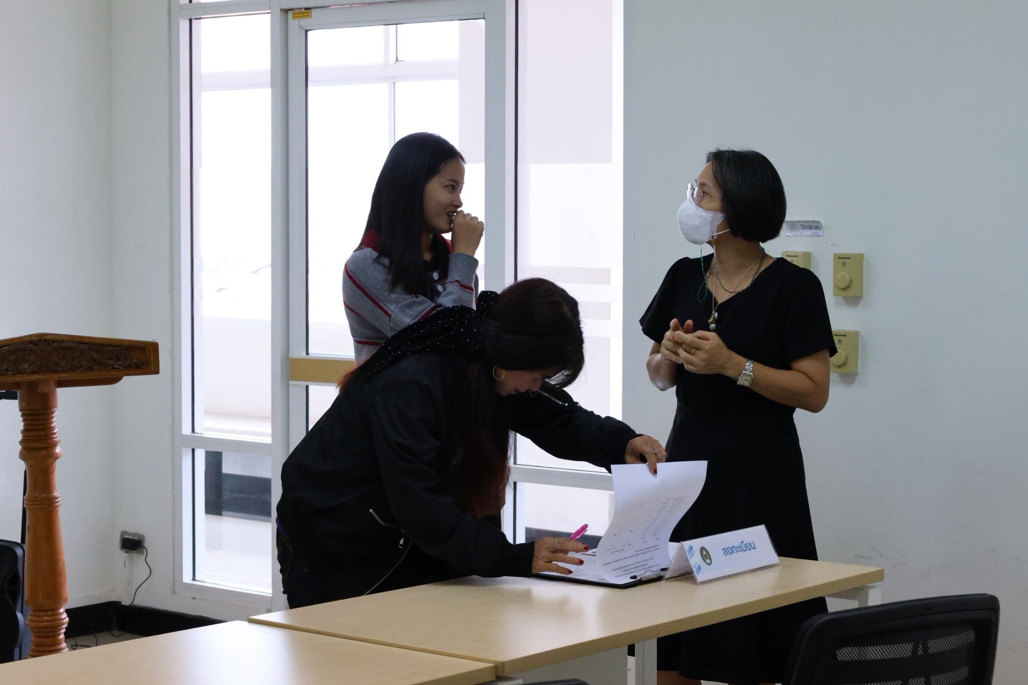 116. โครงการการผลิตสื่อการสอนด้วยนวัตกรรม AI ของครูเพื่อส่งเสริมความคิดสร้างสรรค์สำหรับผู้เรียนในยุคดิจิทัลตามบริบทของโรงเรียน ภายใต้โครงการพัฒนาคุณภาพการศึกษาและการพัฒนาท้องถิ่นโดยมีสถาบันอุดมศึกษาเป็นพี่เลี้ยงเครือข่ายเพื่อการพัฒนาอุดมศึกษา